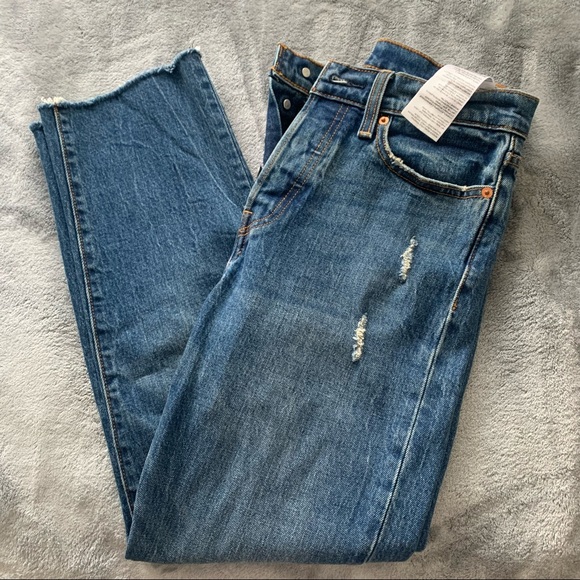 Blue Levi’s Wedgie - Picture 1 of 4